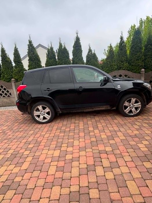 Sprzedam Toyota  RAV4