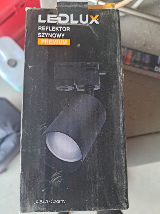 Reflektor oświetleniowy ledlux czarny, tuba, do szyny, 4 sztuki