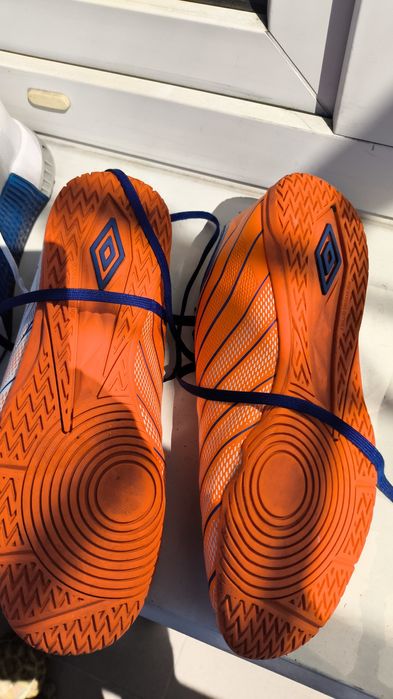 Buty piłkarskie umbro