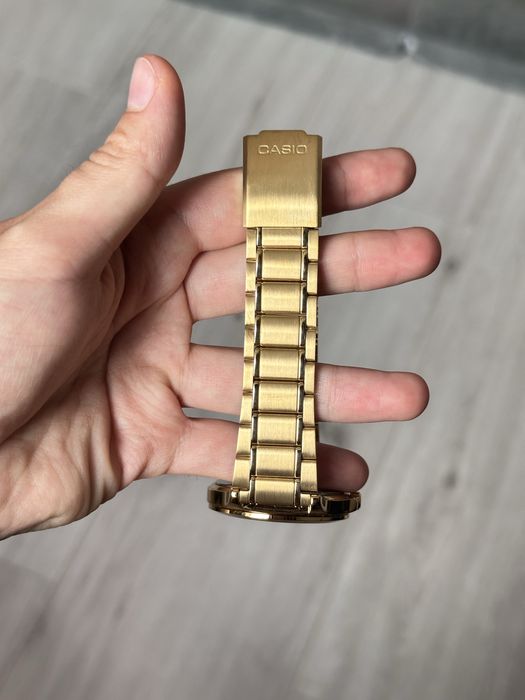 Годинник Casio MTP-V300G-1AUDF