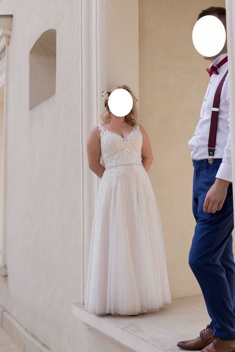 Piękna suknia ślubna