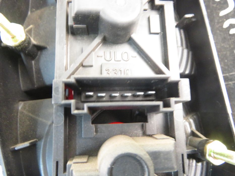 Lampa Lewa Tylna Mercedes W168