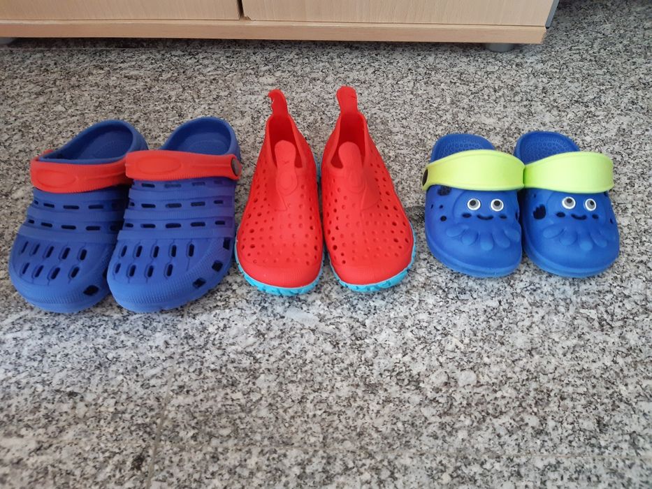 Selling Children's Beach/Pool Footwear