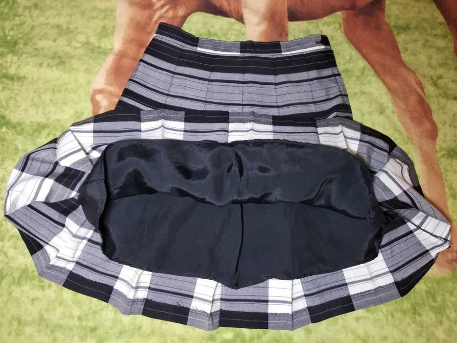 Юбка серая в полоску теплая на девочку спідниця на дівчинку 155-164