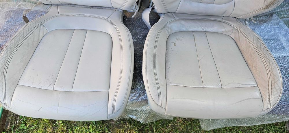 Оригінальний шкіряний салон Крайслер 200 15-16р.