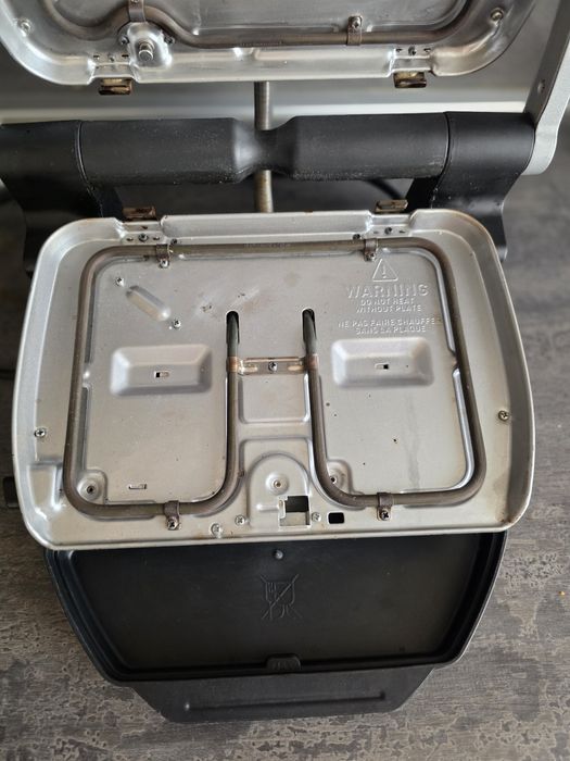 Электрогриль Tefal OptiGrill+ Initial GC706 в отличном состоянии