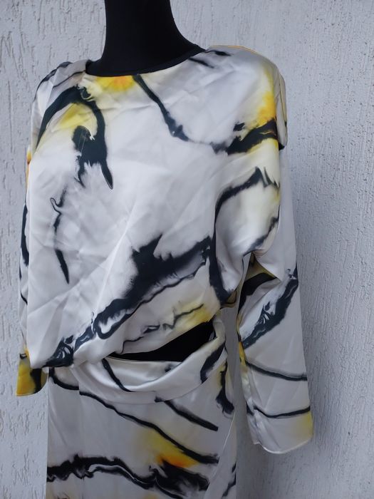 Nowa sukienka satynowa ASOS w roz XS/S.