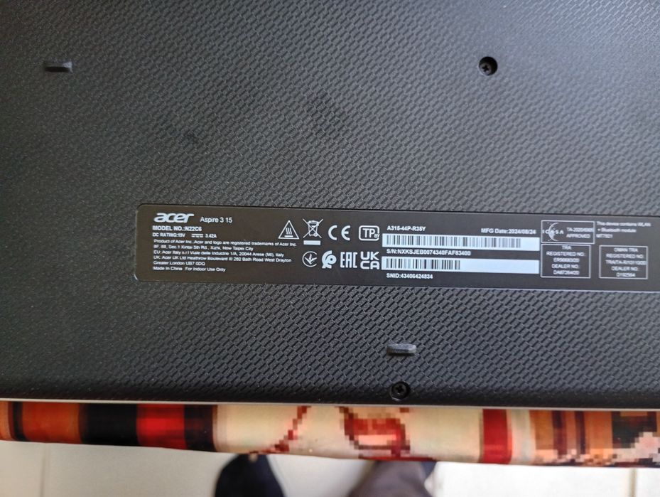 Portátil  Acer aspire3 15 polgadas   como novo usado uma  semana .