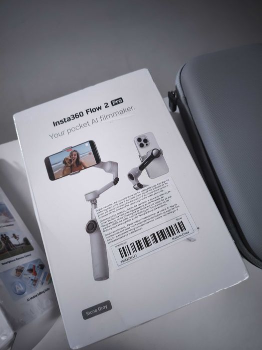 Триосьовий стабілізатор Insta360 Flow 2/ Flow 2 PRO + кейс