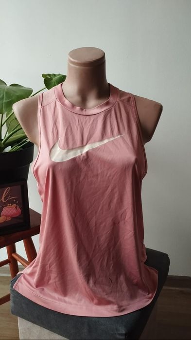 Koszulka pudrowy róż Nike L