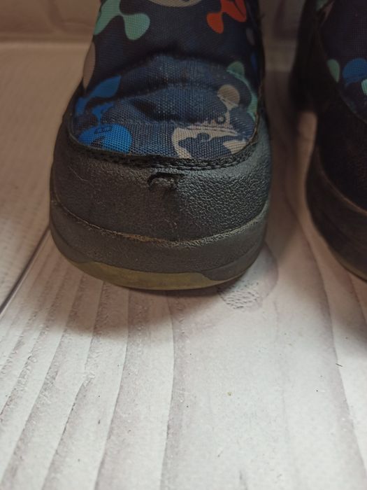 Зимові чобітки сапоги дутики на ліпучці