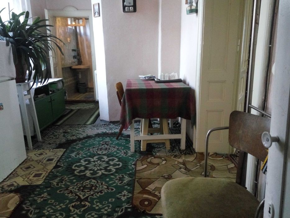 Будинок  квартира подобово Хуст