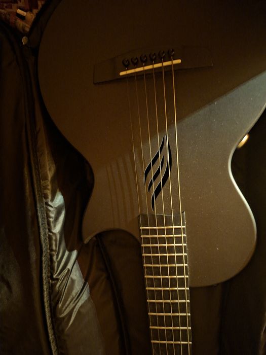 Guitarra Acústica Enya Nova Go SP1 ( Nova) – C/ Efeitos Integrados e amplificação