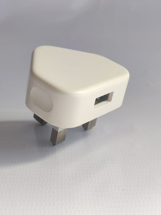 Apple A1399 UK Plug Transformer430451612504576003