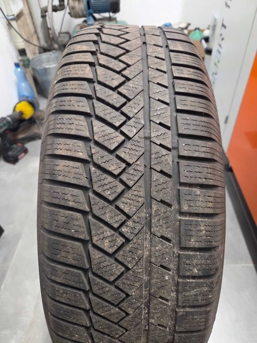 Alu felgi z Oponami zimowymi z końca 19 roku 235/65 R17 5 x 112