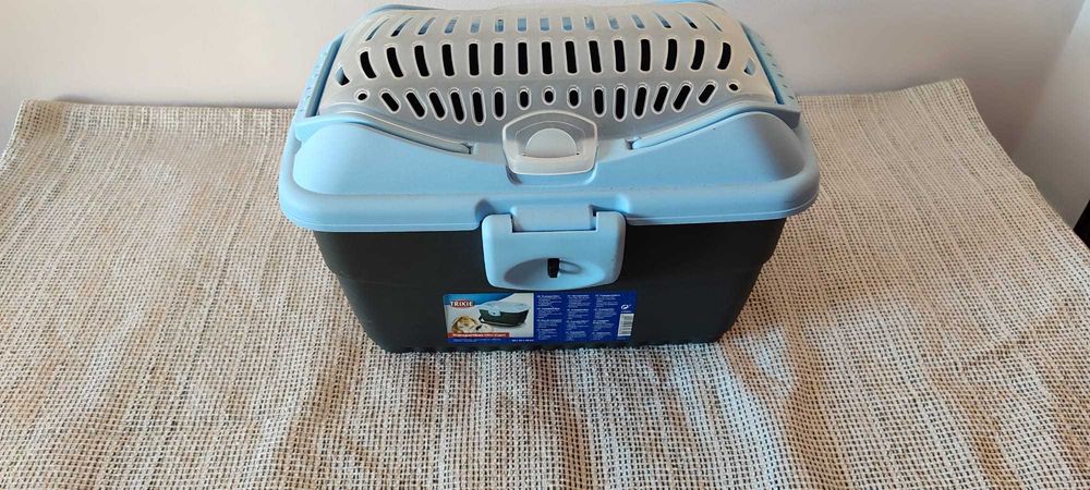 Caixa transportadora para pequenos animais