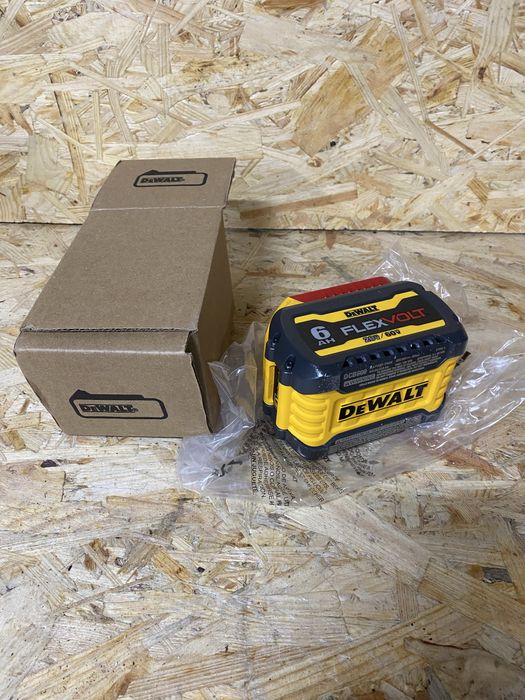 Батарея Батарейка Акамулятор Dewalt 6AH FLEXVOLT девольт