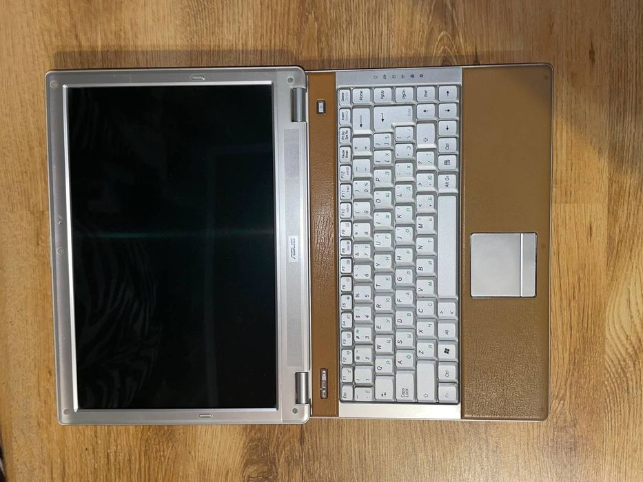 Продается ноутбук Asus