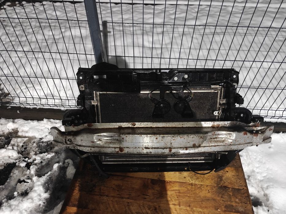 Kompletny Pas Przedni Chłodnice Wentylatory Audi A6 C6 2.4 V6 BDW