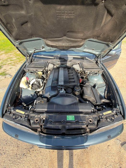 BMW e39 2.5 M54b25 polift