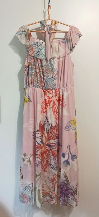 Sukienka asymetryczna midi