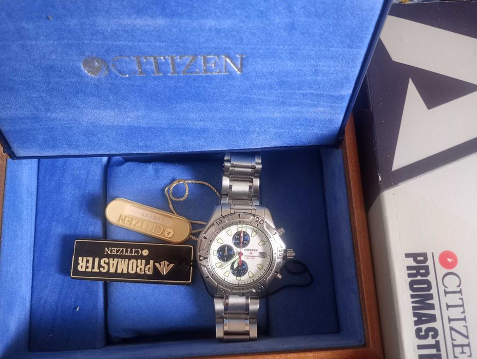 Citizen Promaster chronograf lata 90