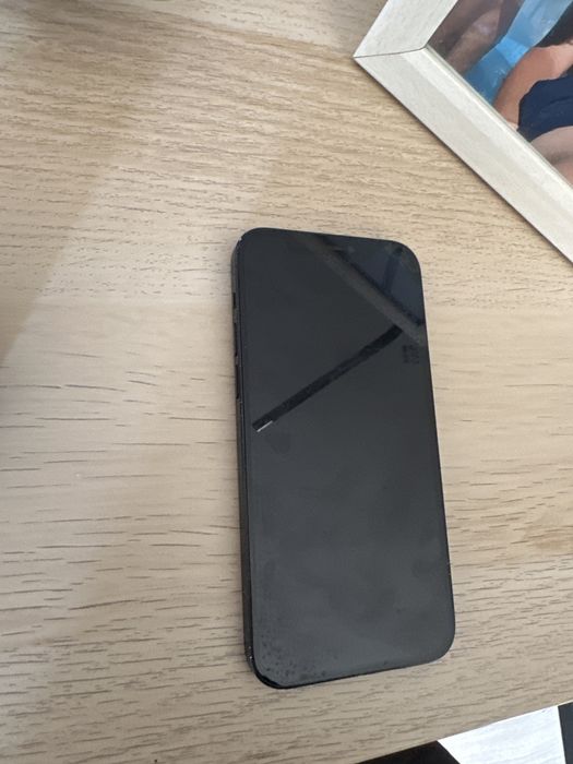 IPHONE 12 (Bateria Viciada)