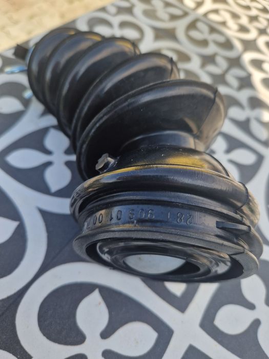 Tubo de entrada de agua da bomba