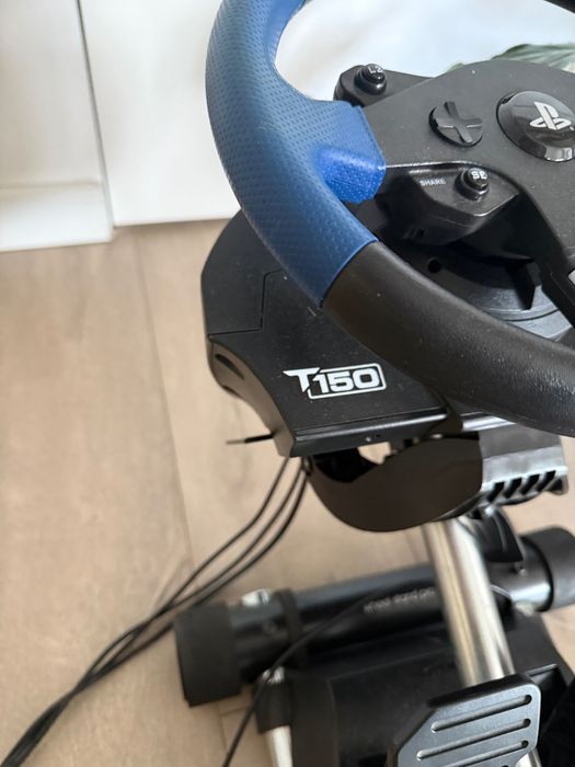 do PS4 PS5,Kierownica Thrustmaster T150FFB i stojak Wheel Stand Pro V2