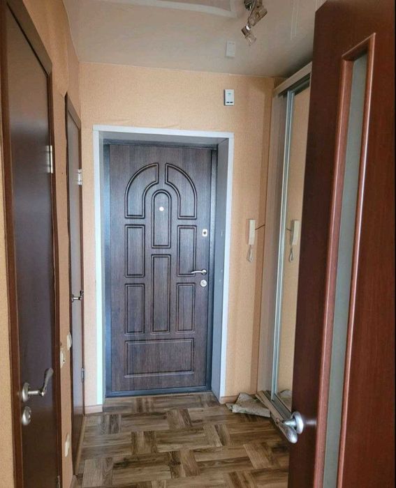 Оренда 1-кімнатної квартири Харківське шосе 53А