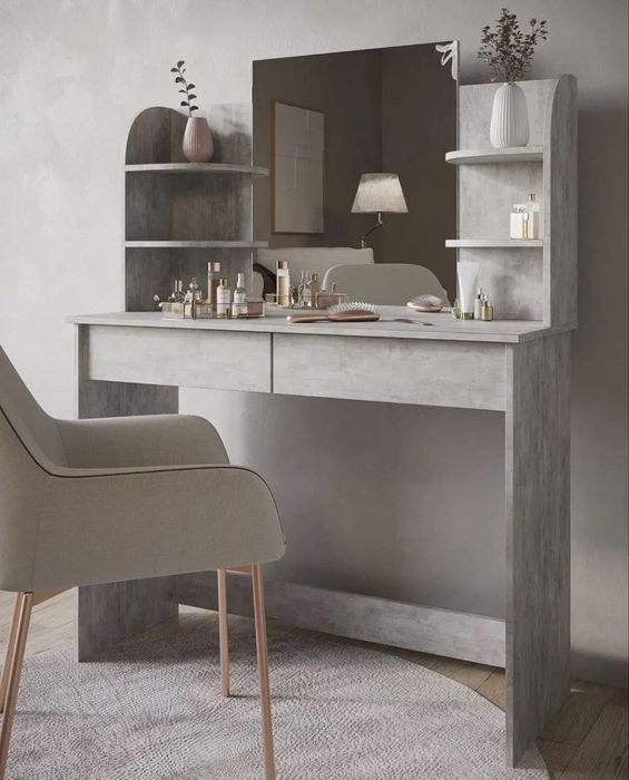 Продаю макіяжний столик