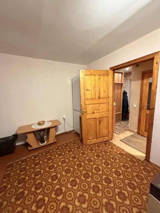 Продаж 3-х кімнатної квартири в центрі м.Шептицький