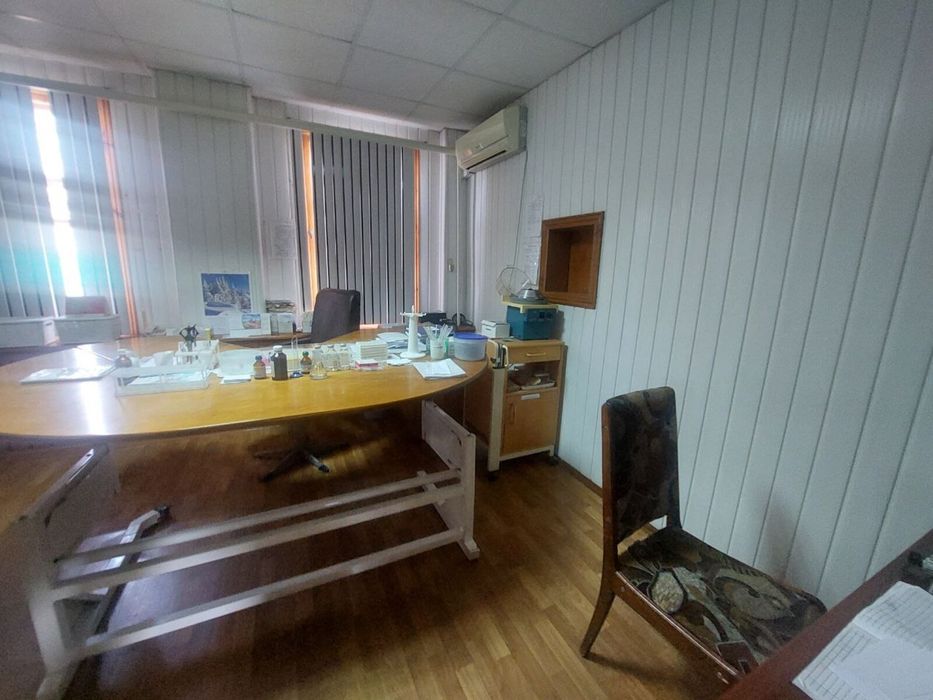 Продаж діючої клініки. Сертифікат розглядаємо