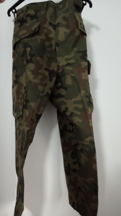 Spodnie ubrania ochronnego gore-tex 128/MON