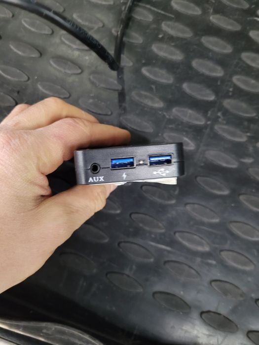 WEFA Автомобільний адаптер USB / BLUETOOTH  Субару Аутбек 3