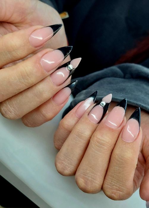 Unhas, pedicure  e depilação