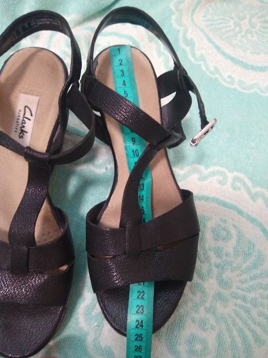 Clarks босоножки 37 размер