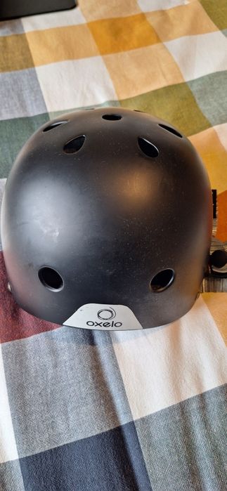 Capacete Oxelo 56 a 58cm para bicicleta skate ou trotinete