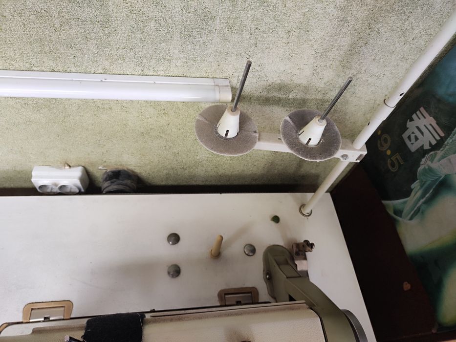 Промышленная швейная машинка Siruba