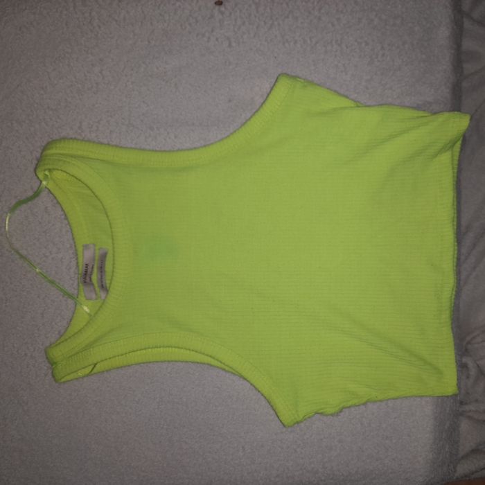 Top verde florescente