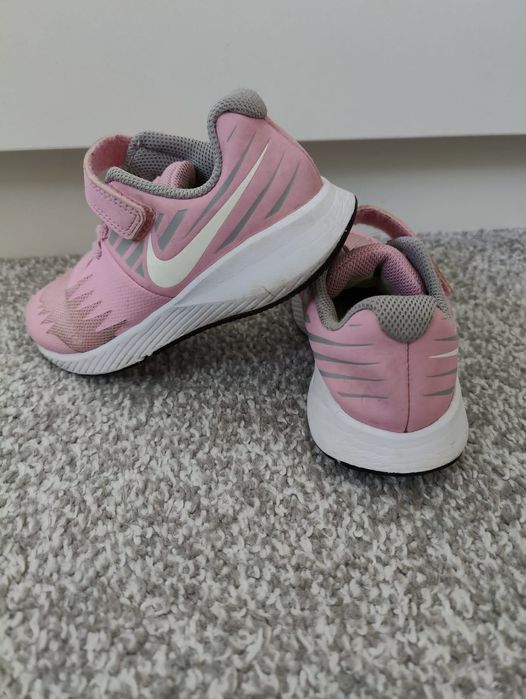Adidasy Nike rozmiar 28