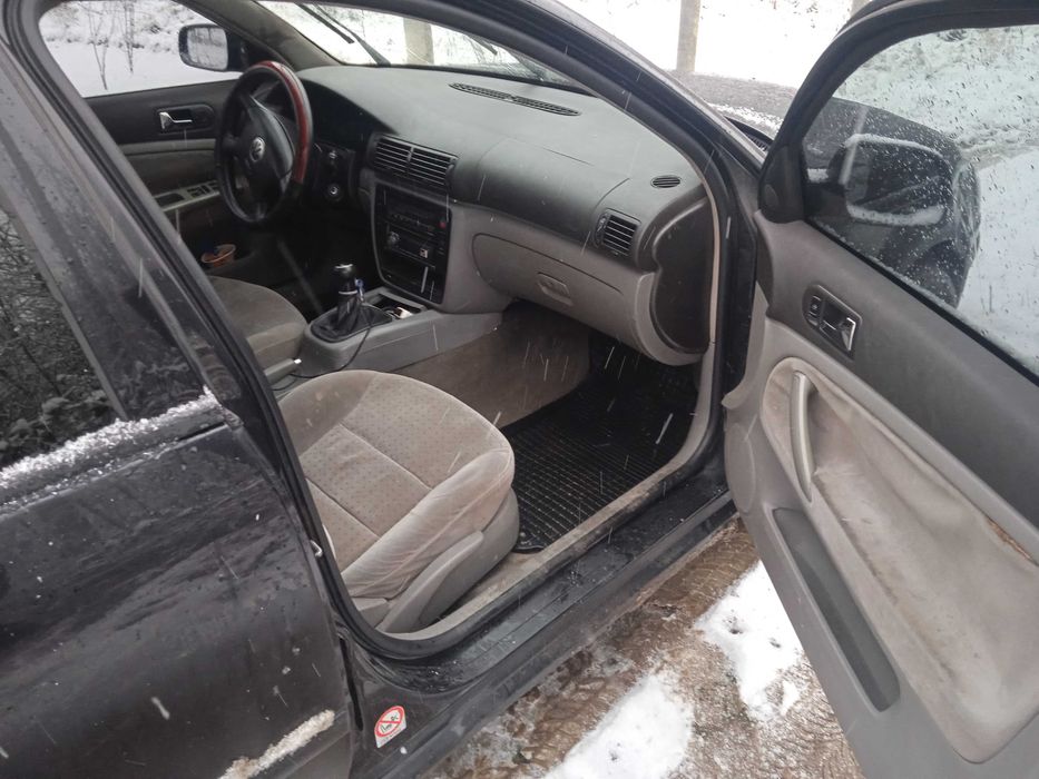 Фольксваген Пассат б5