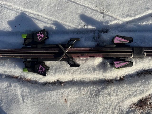 Narty zjazdowe Salomon MLX 9 + wiązania Salomon, uniseks, stan bdb