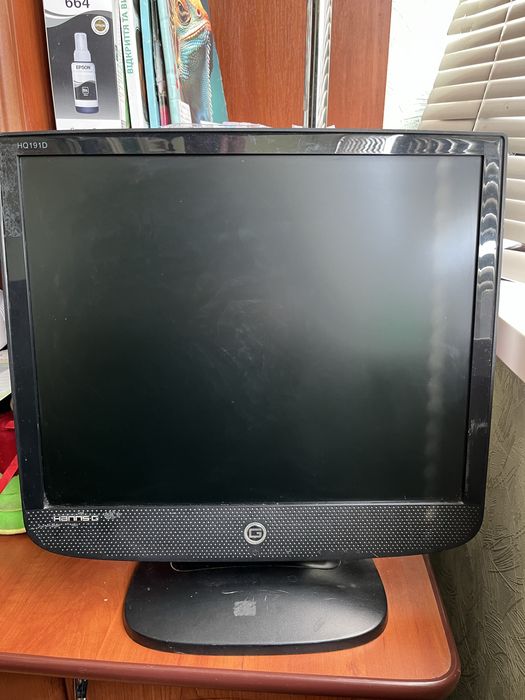 Монитор Hanns-G 75hz