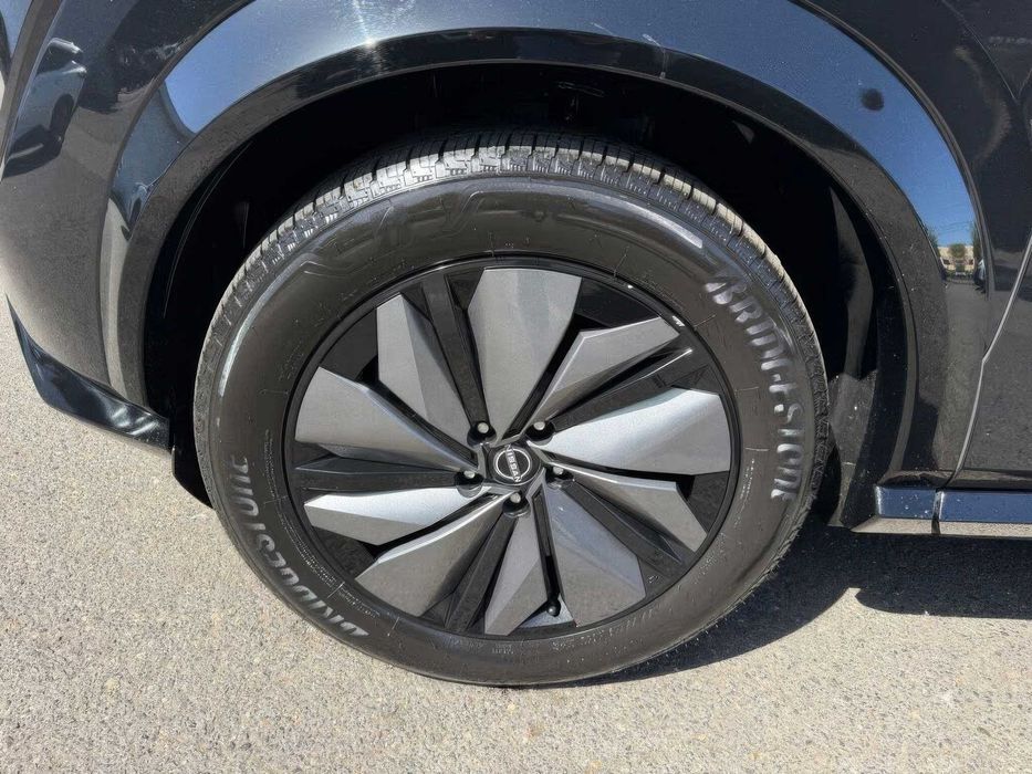 Nissan Ariya Platinum      2023