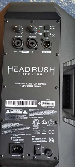 HeadRush FRFR-108 cz. 2 z pokrowcem