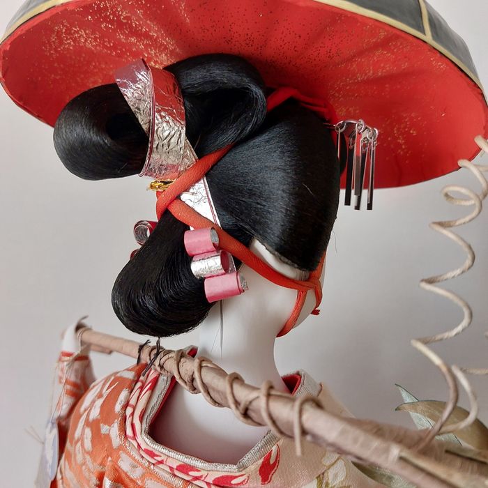 Boneca cerâmica japonesa