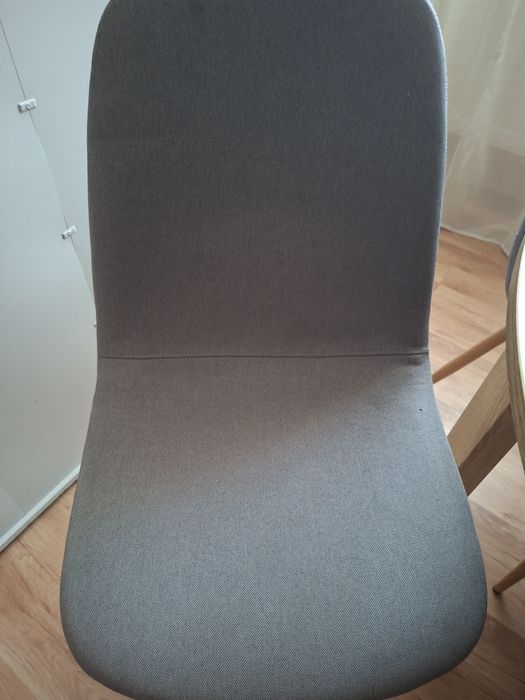 Stół okrągły solidny