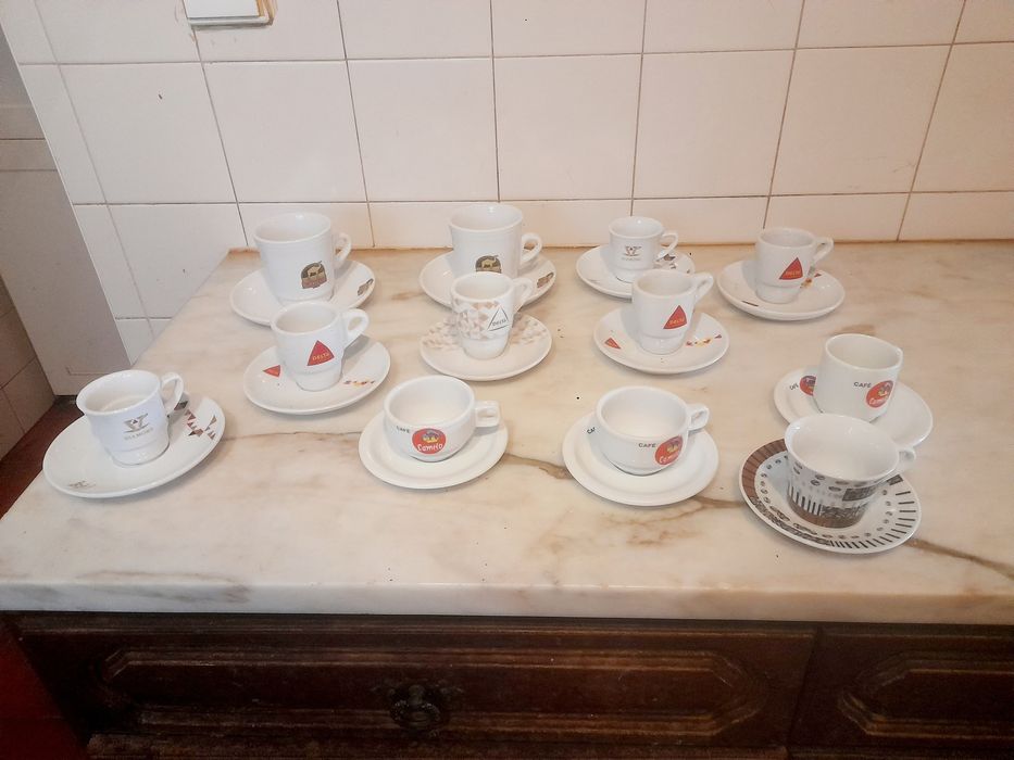 Conjunto de 12 Chávenas Delta/Outras