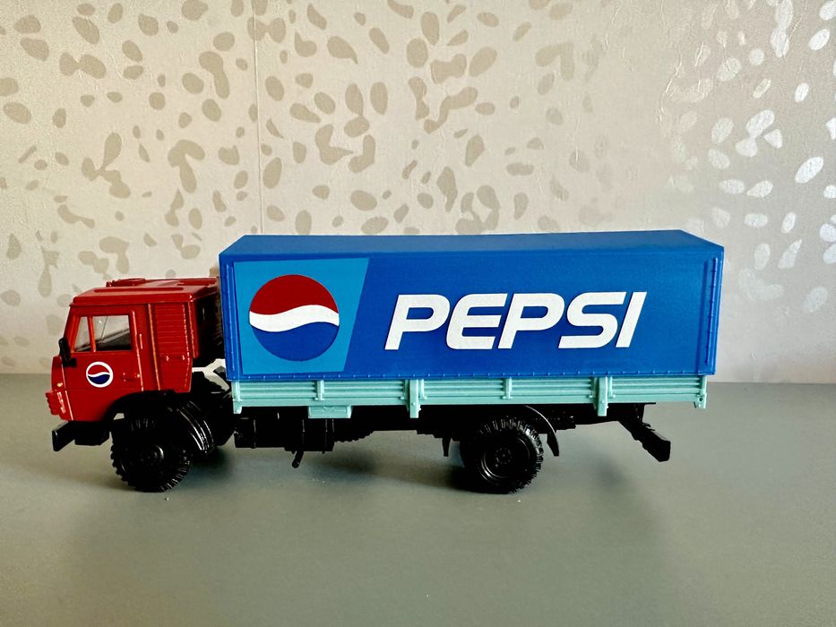 Камаз 5325 Pepsi Модель Масштаб  1/43  1:43